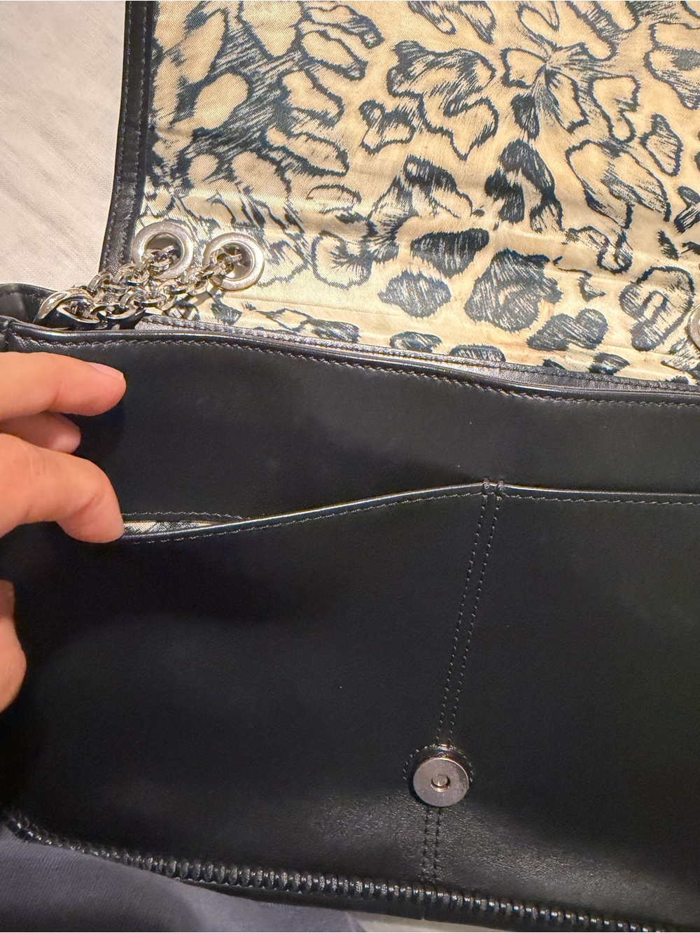 Longchamp Amazone Leather Crossbody Bag - Picture 12 of 13